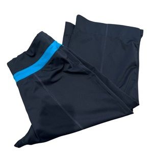 Crop Nike Dri-Fit Pants